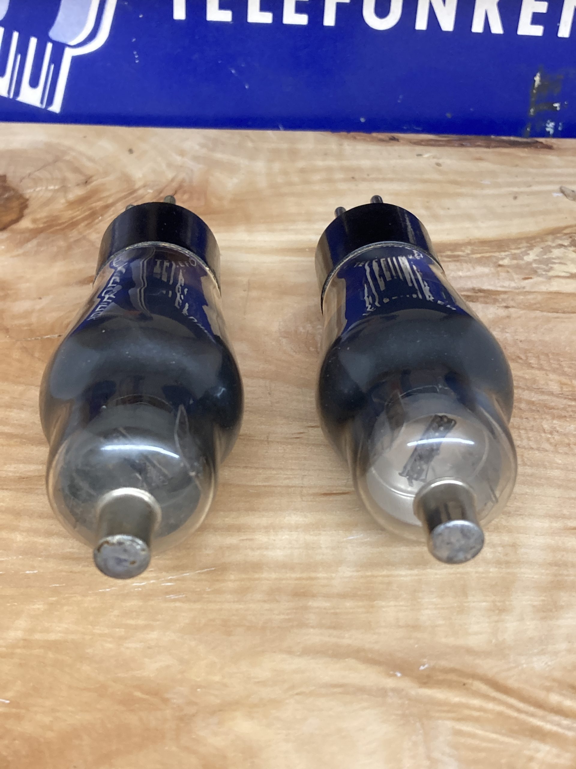 6C6 Neotron true NOS, French milspec tubes, perfect condition, one pair (2) - Image 3