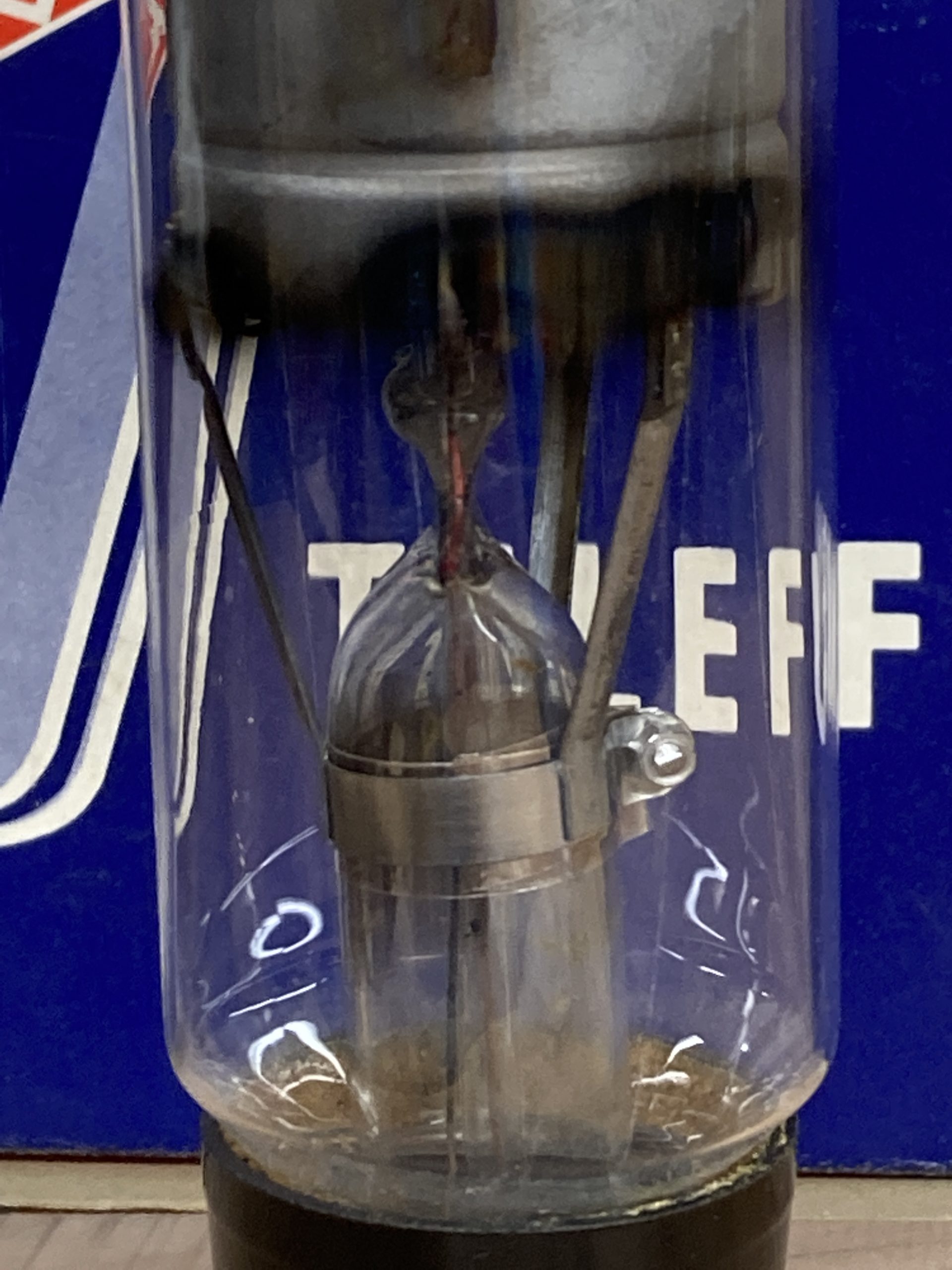 CV1199/NS2, NOS/NIB, super rare collectors item, WWII military tube - Image 8