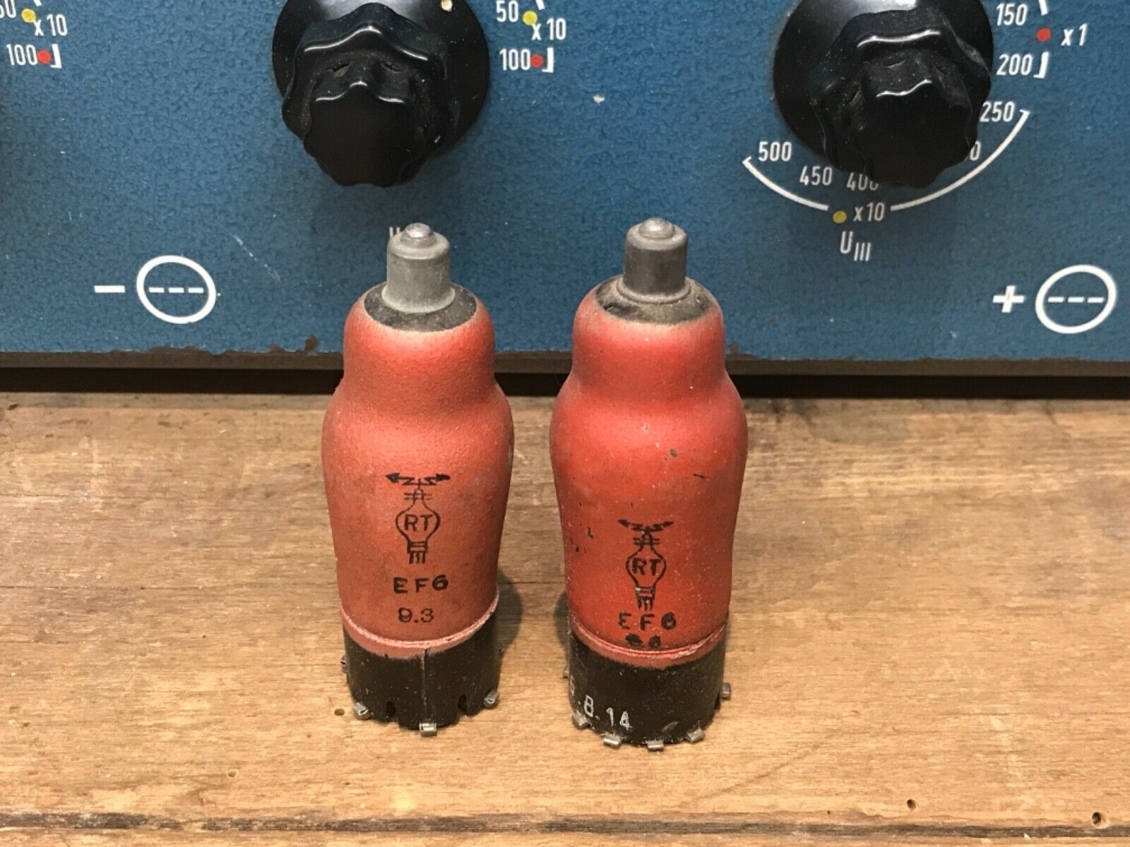 EF6 Philips/RT red, gently used, tested & guranteed min. 90%, milspec, one pair (2) - Image 2