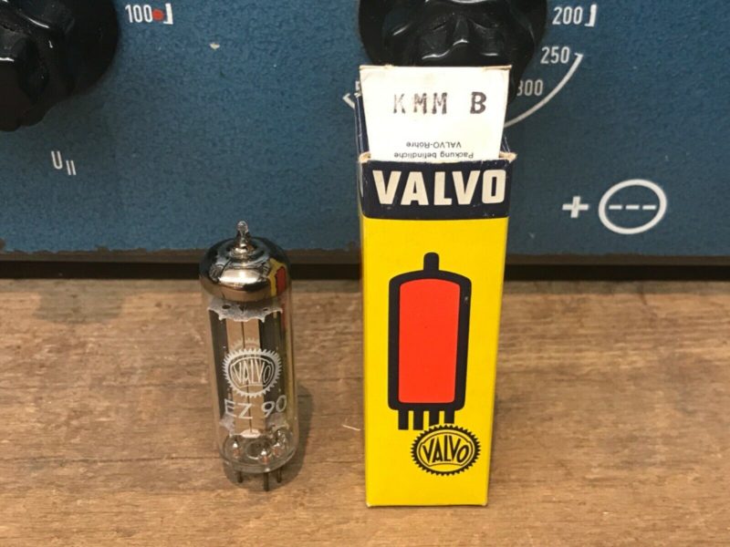 EZ90 6X4 CV493 U78 Valvo/RT, perfect condition, true NOS/NIB, long plate