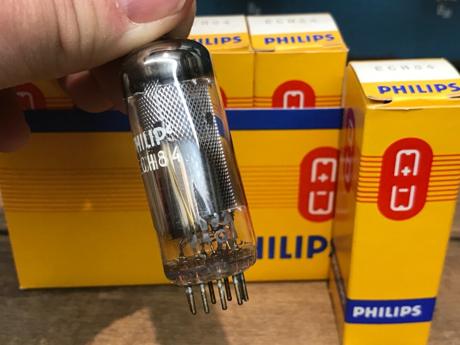 ECH84 6JX8 Philips, one sleeve (5), true NOS/NIB, Heerlen made - Image 4