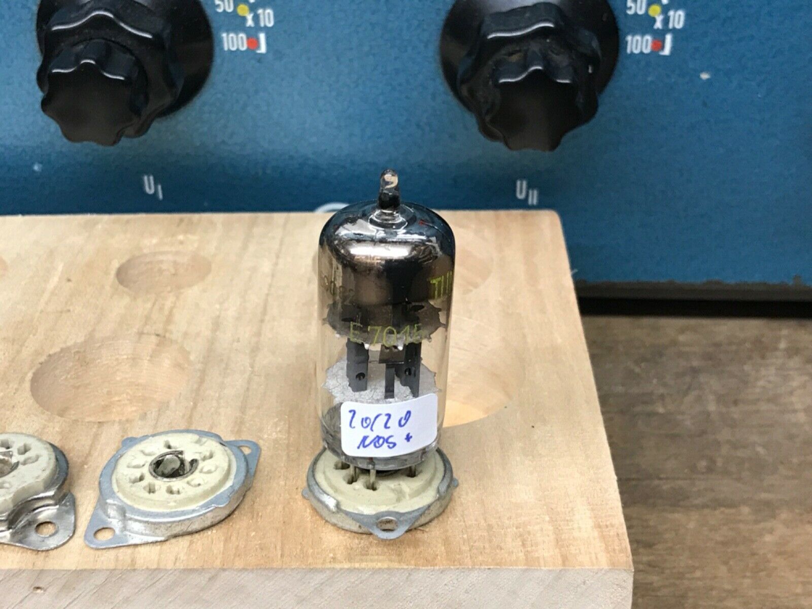 ECC82 12AU7, Tungsram, tests NOS and balanced, vintage production - Image 3