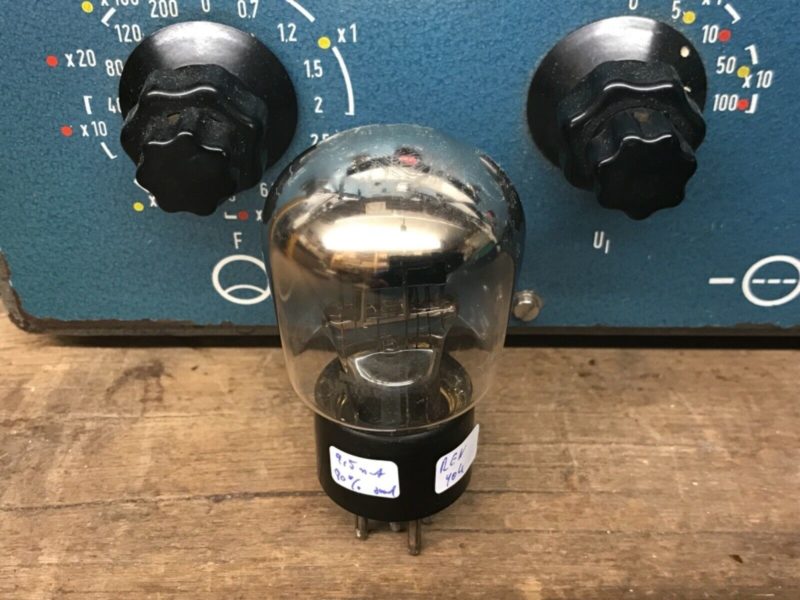 RV4100 Vatea,  equivalent to REN904, tests with 85%,  super rare!