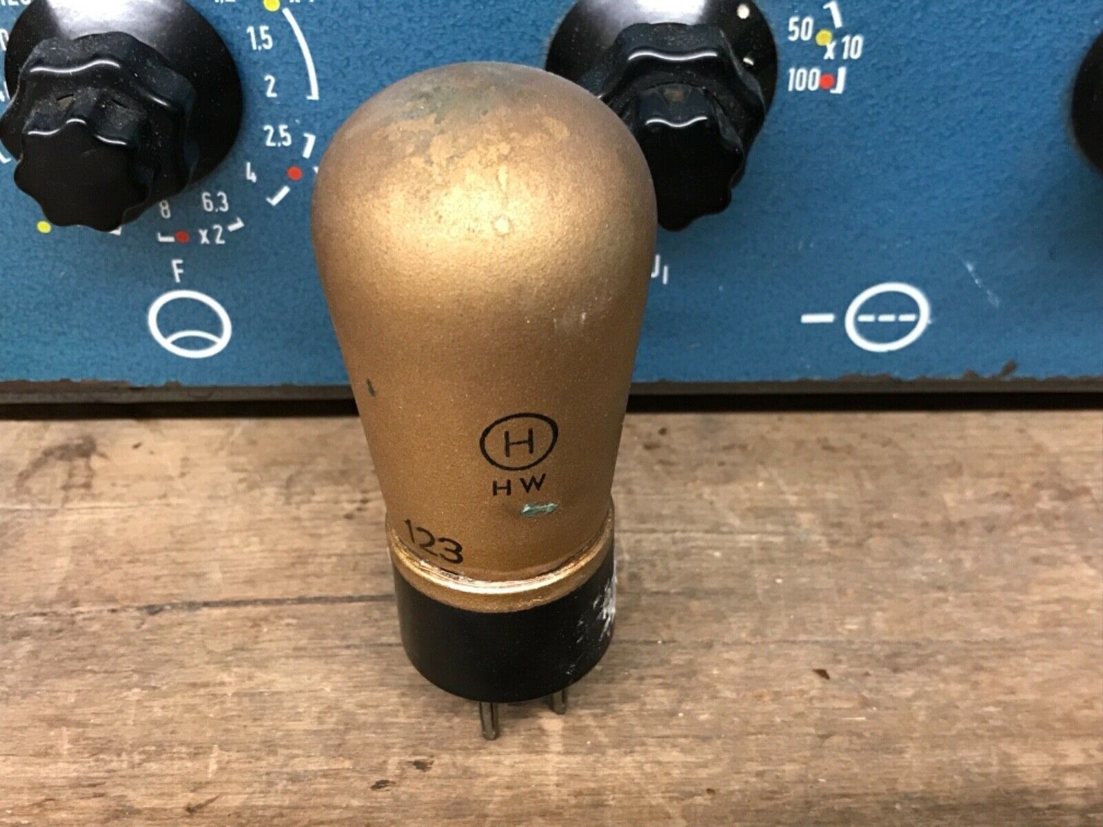 E499 Philips Miniwatt, tests NOS with 100%, equivalent to REN914/W4110 - Image 4