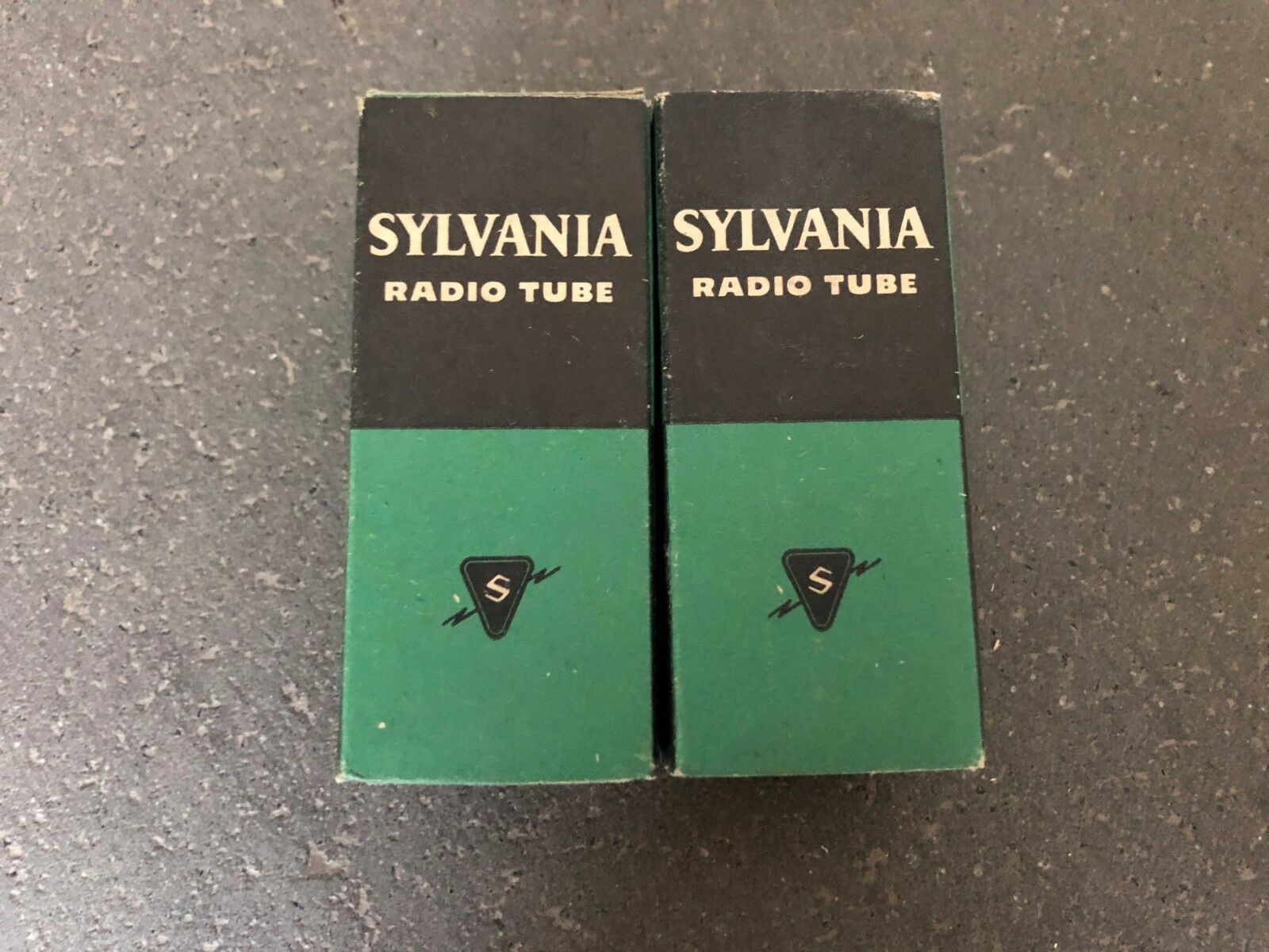 14F7 Sylvania, true NOS/NIB, milspec, akin 12SL7GT/7F7 one pair (2) - Image 3