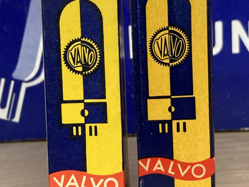 EL84 Valvo, very first series with solid eliptical getter. Still sealed! One pair (2)
