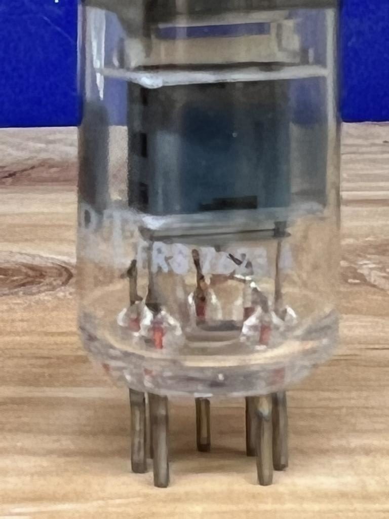 6AK5 5654 EF95 RT La Radio Technique, milspec, Suresnes made, Mullard M8100 design - Image 4