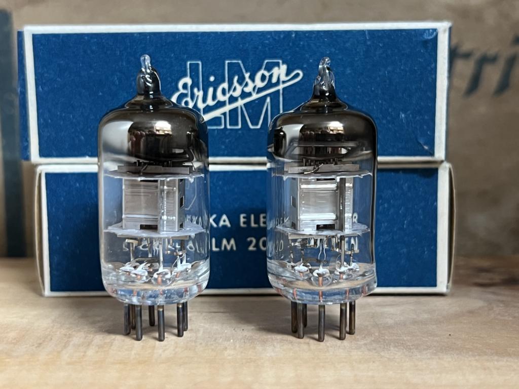 6AK5 EF95 SER/LM Ericsson, big horseshoe getter, chrome plates, matched pair (2) - Image 3