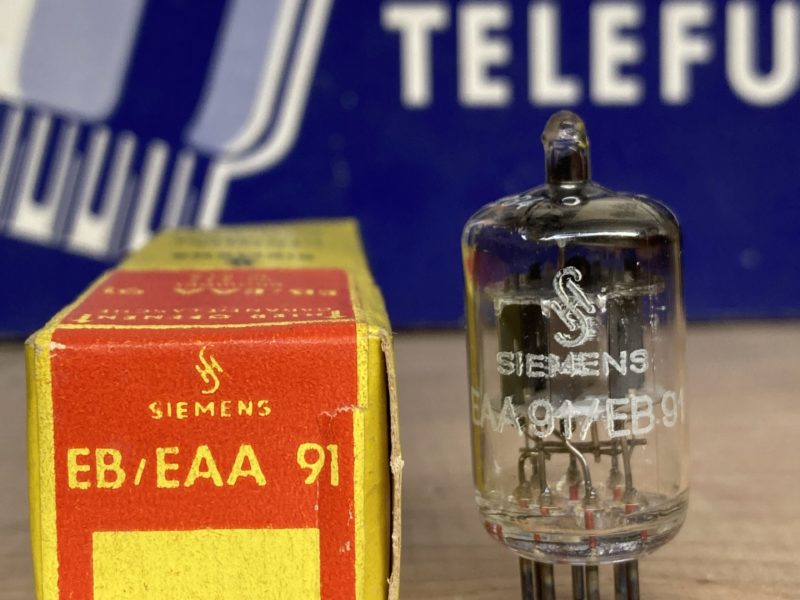 EAA91 EB91  6AL5 Siemens, true NOS/NIB