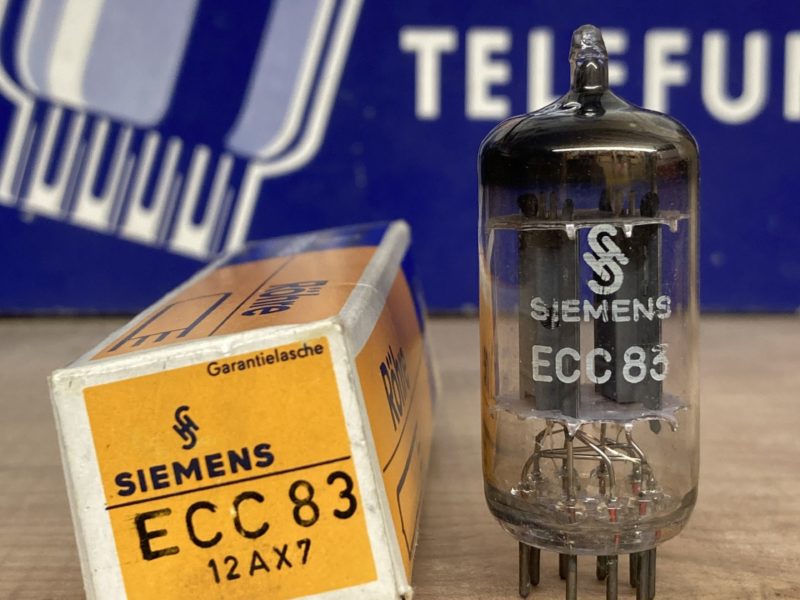 ECC83 Siemens, NOS/NIB, mC6 code, long plate