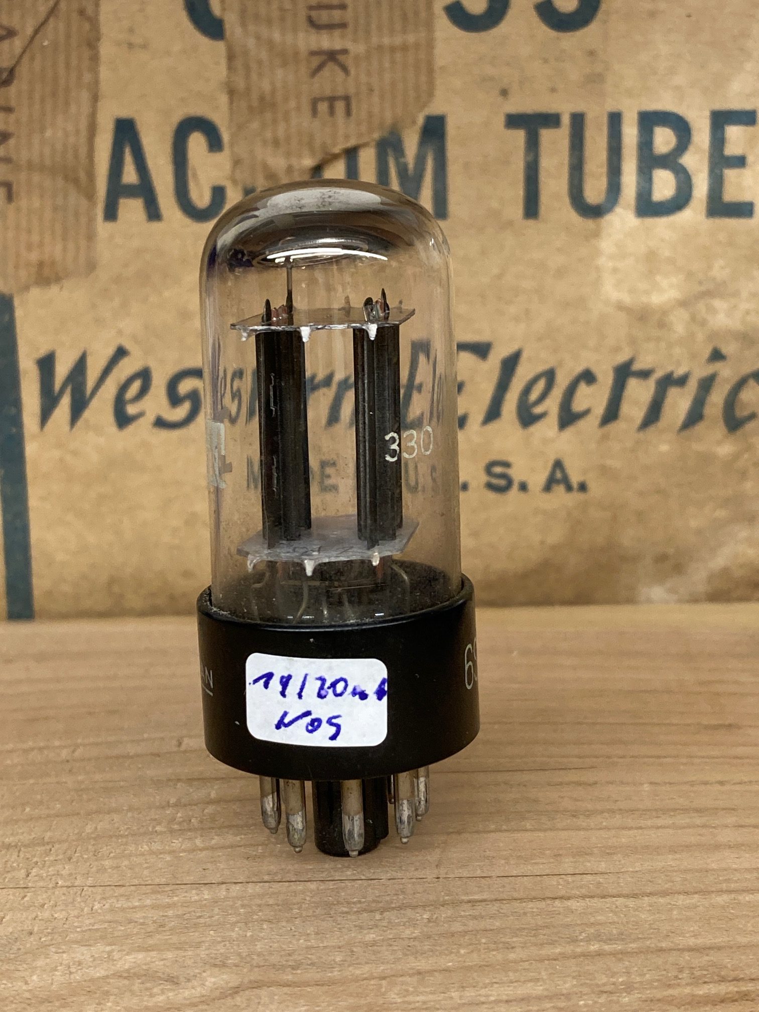 6SN7GTB ITT/Hitachi, black plates, copper rods, tests excellent - Image 3