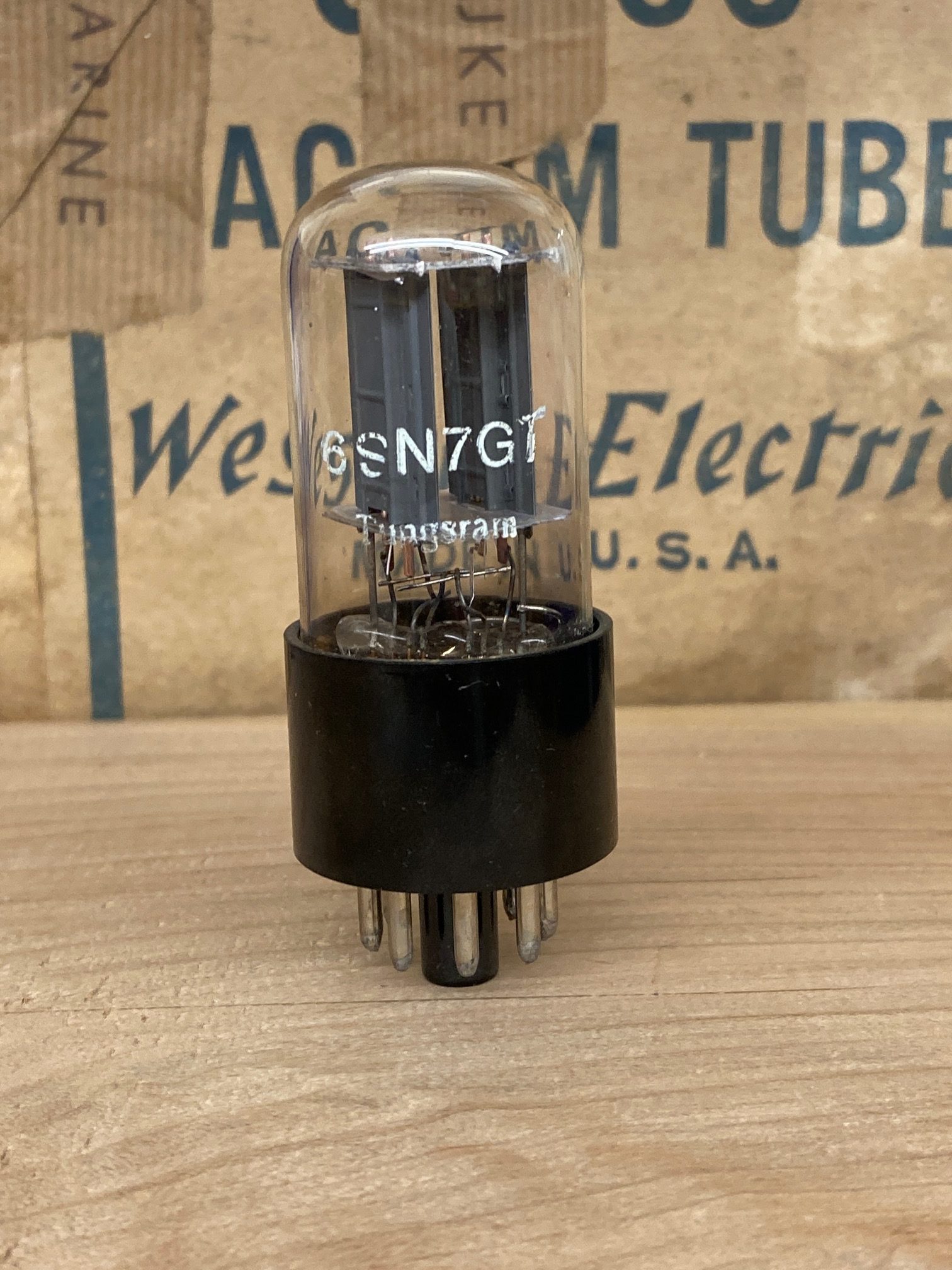 6SN7GT ECC33 B65 british Tungsram/GEC/Osram, fat black base