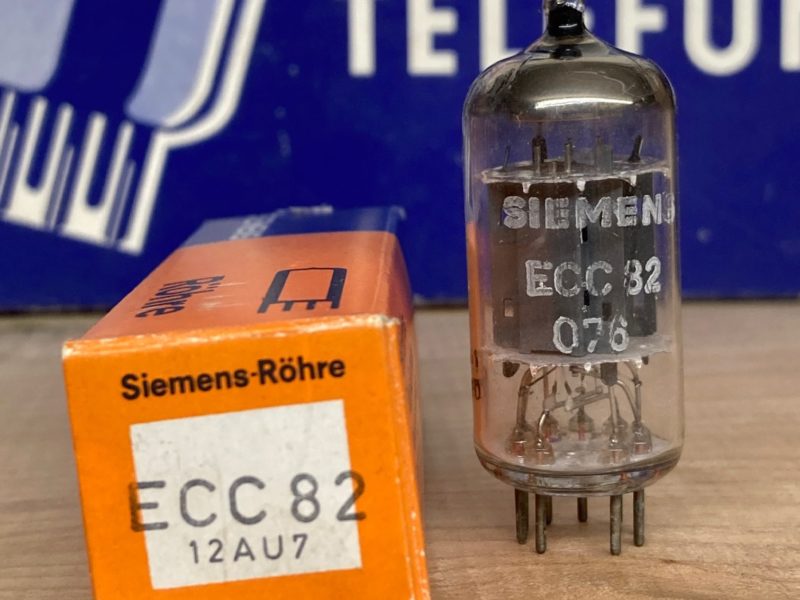 12AU7 ECC82 Siemens NOS/NIB, tested and guaranteed