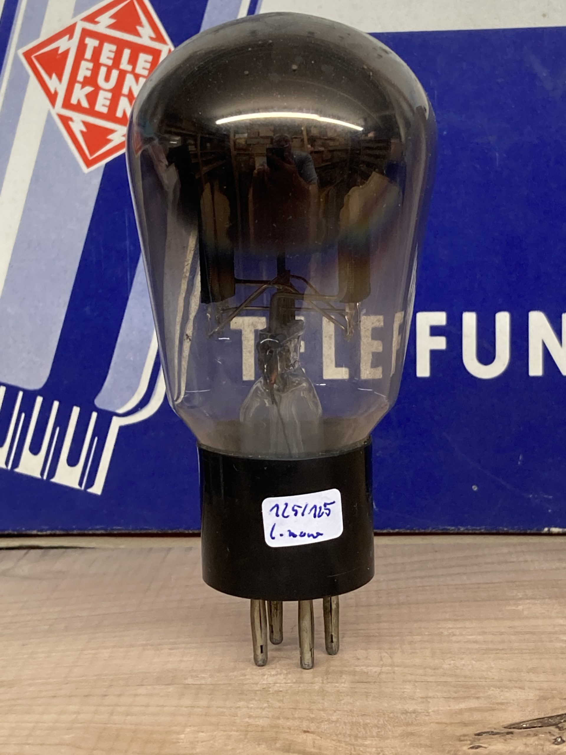 RGN4004 Telefunken, big globe, black mesh from 1934, tests NOS+, x-rare - Image 5