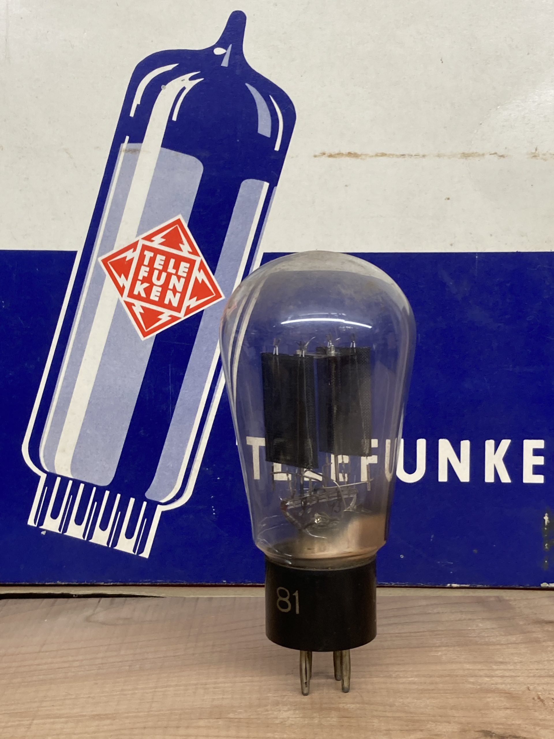 RGN2004 Telefunken, big globe, black mesh from 1937, tests NOS+, x-rare - Image 7