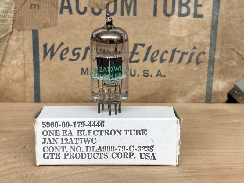 ECC81 12AT7WC JAN Sylvania, copper rods, true NOS