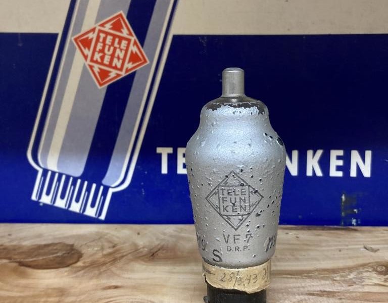 VF7 Telefunken, tests like new