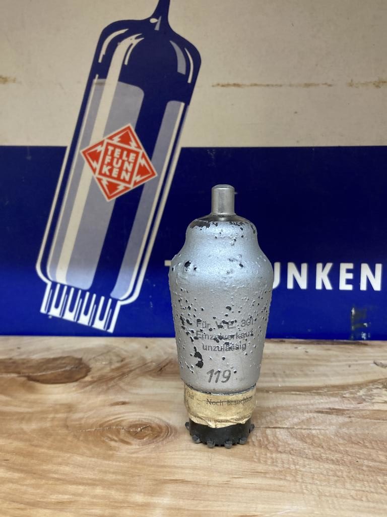 VF7 Telefunken, tests like new - Image 2