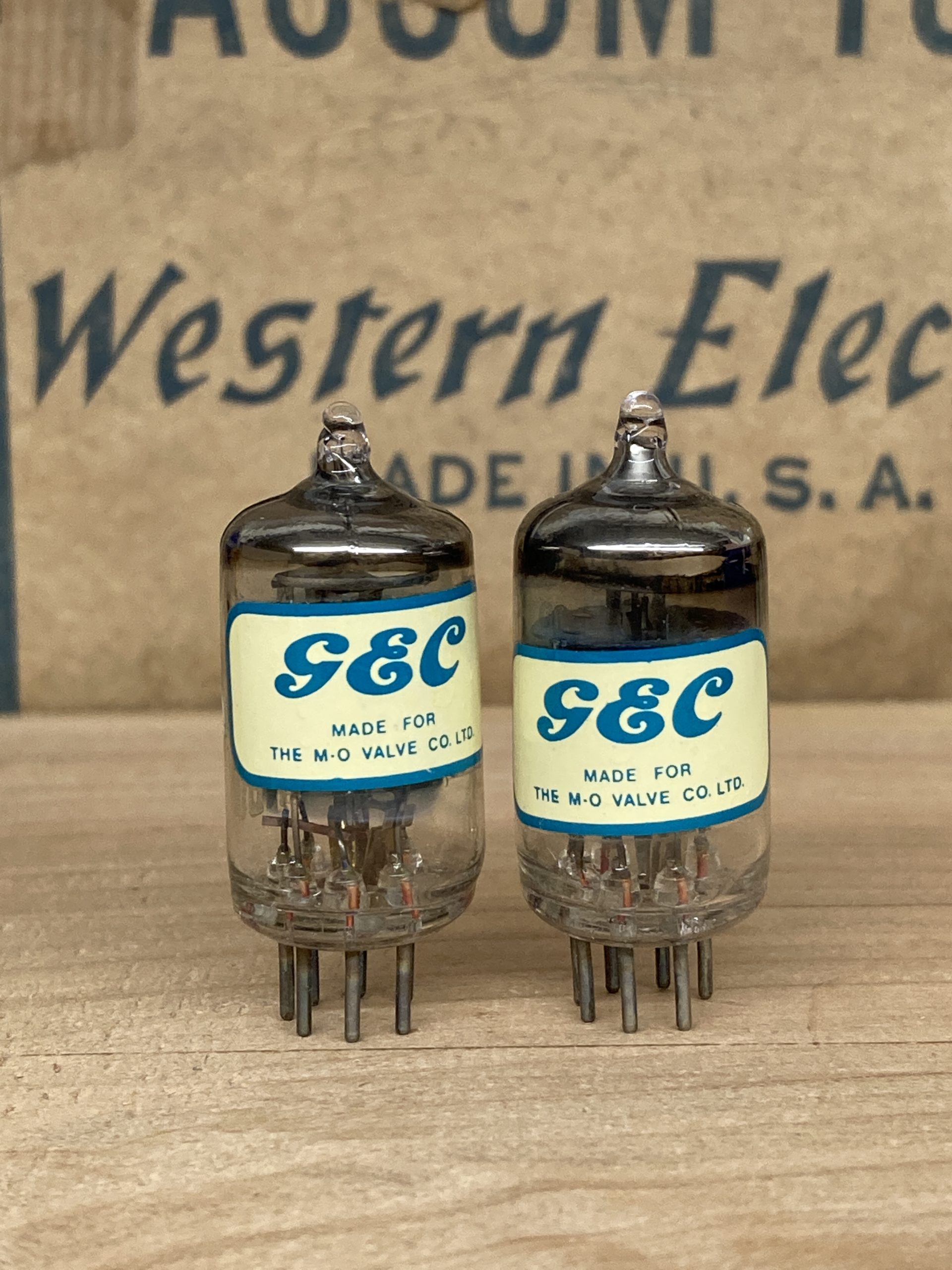 CV4010 GEC EF95 6AK5 5654 NOS, milspec, square getter, super strong pair - Image 3