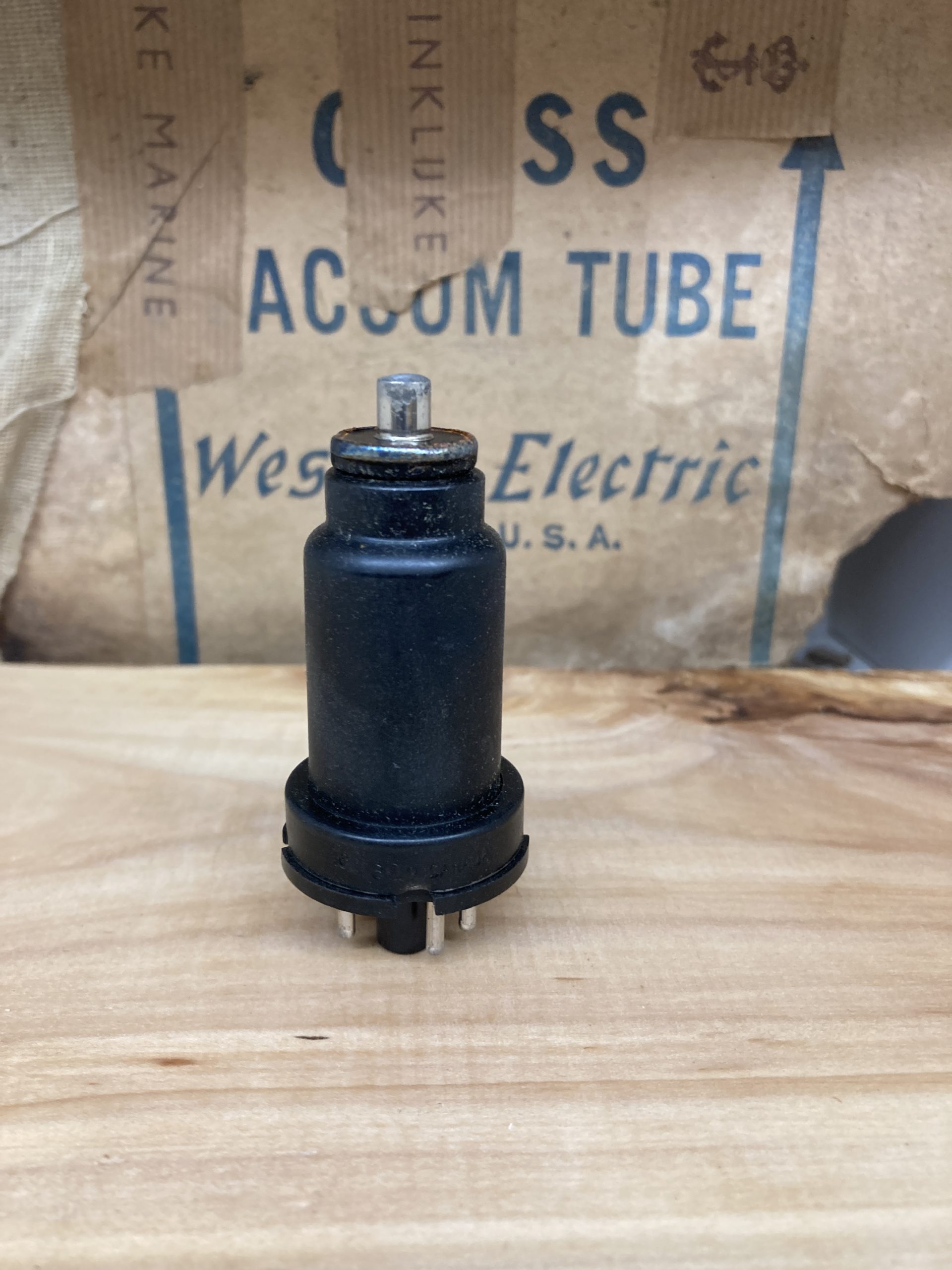 6Q7 VT92A GE, NOS, perfect condition, one pair (2) - Image 5
