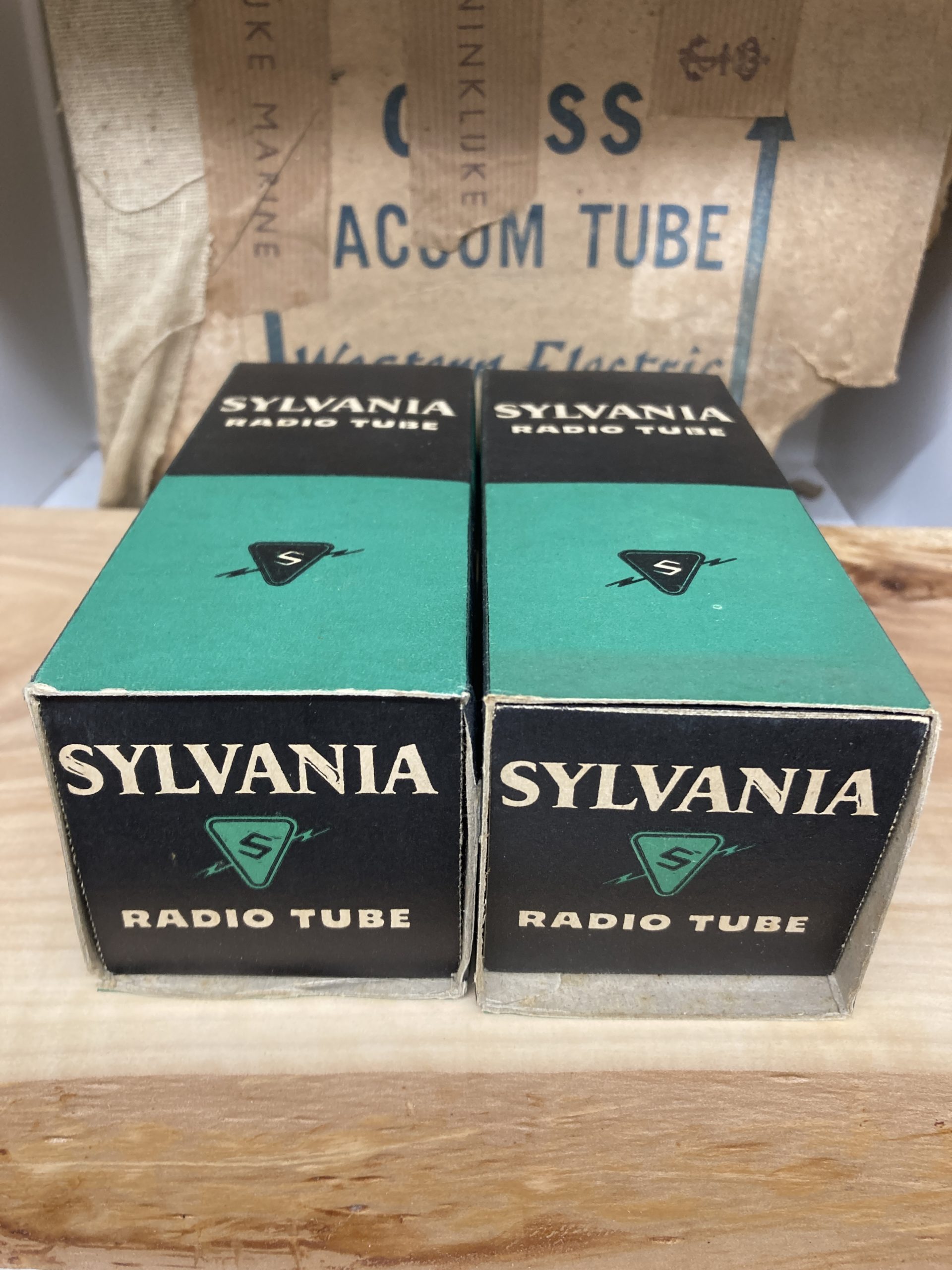 6U7G Sylvania true NOS/NIB, milspec, one pair (2) - Image 3