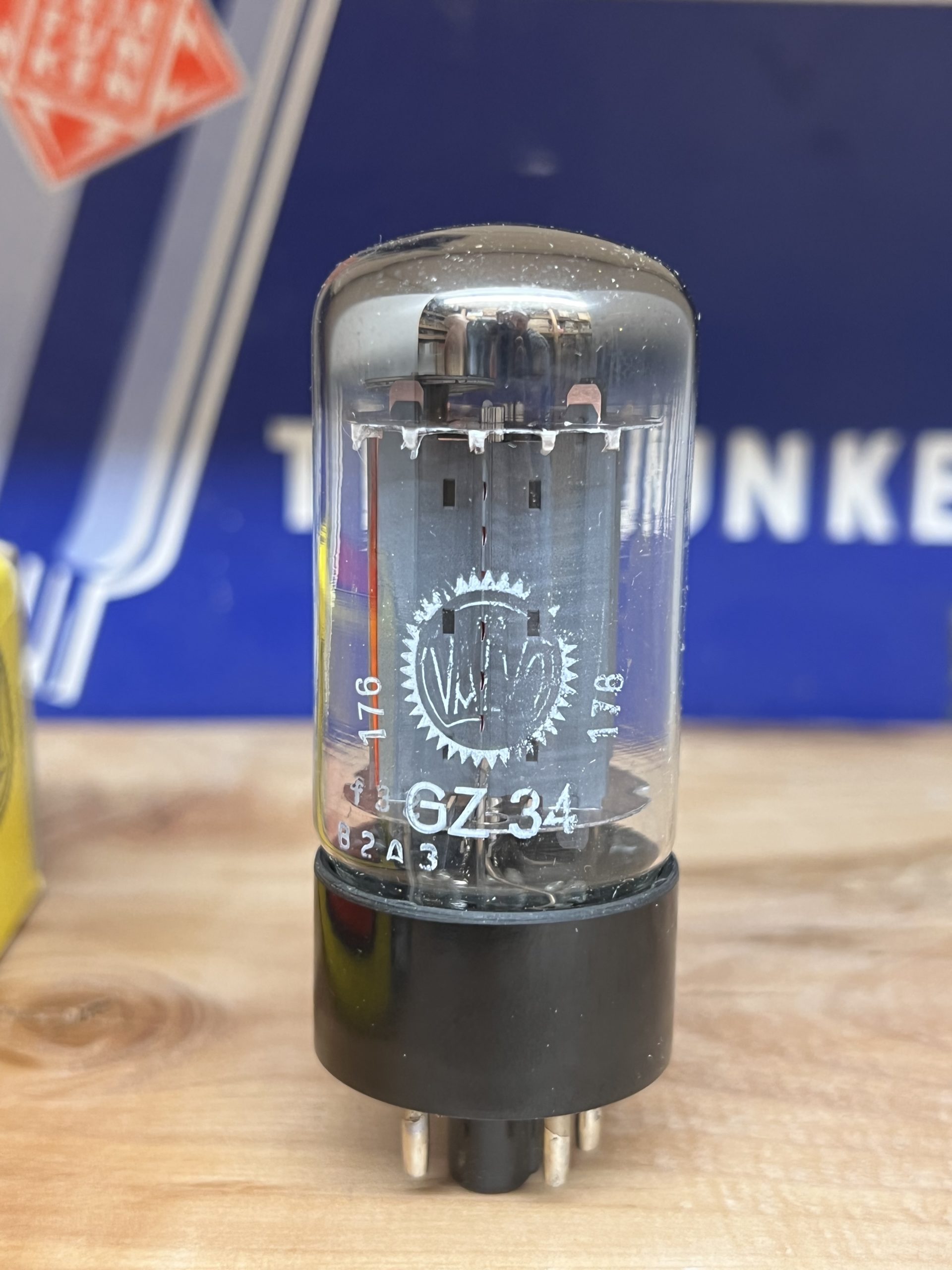 GZ34 5AR4 Valvo mady by Mullard Blackburn, NOS/NIB - Image 2