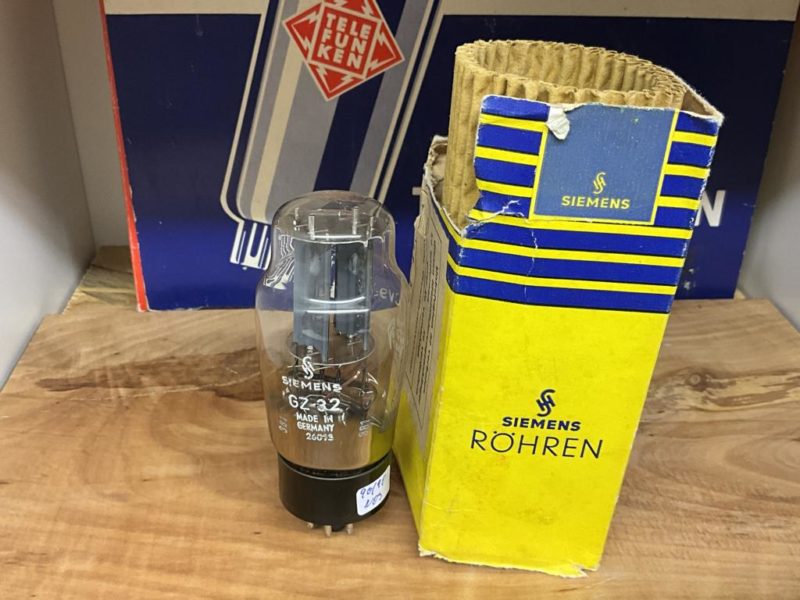 GZ32 5V4G CV593 Mullard Blackburn, true NOS, milspec