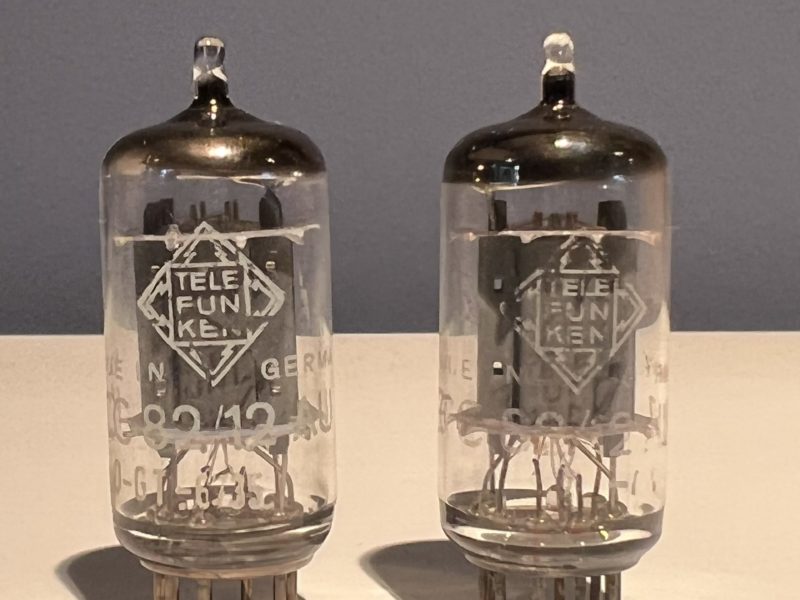 ECC82 12AU7 Telefunken, <> diamond, matched pair, NOS