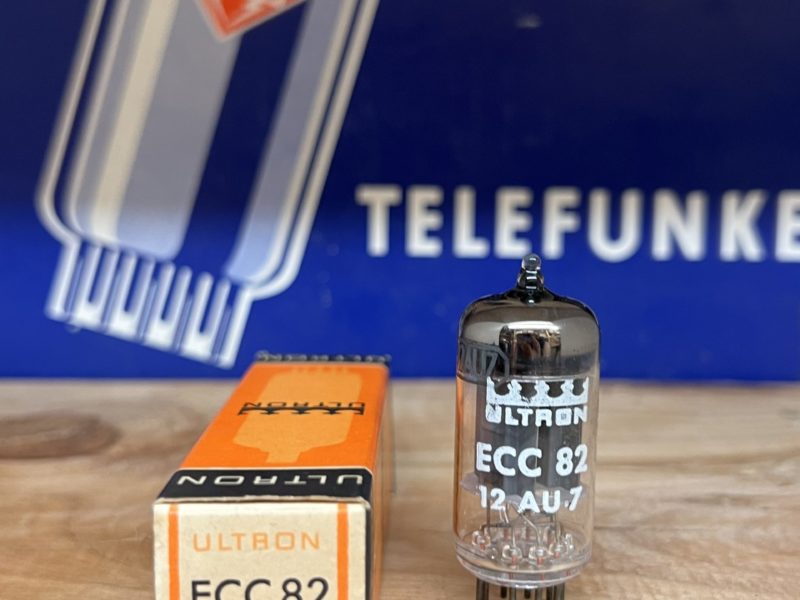 ECC82 12AU7 Ultron made by Toshiba, NOS/NIB