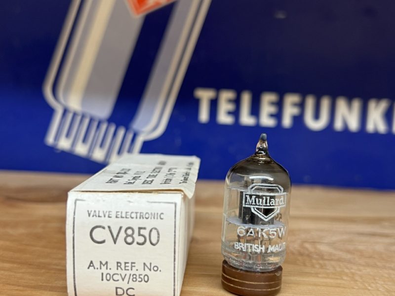 CV850 6AK5 5654 EF95 Mullard, milspec, NOS/NIB