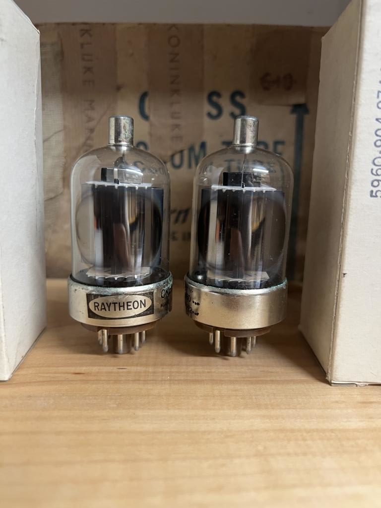 6146B Raytheon, NOS/NIB, one pair - Image 2
