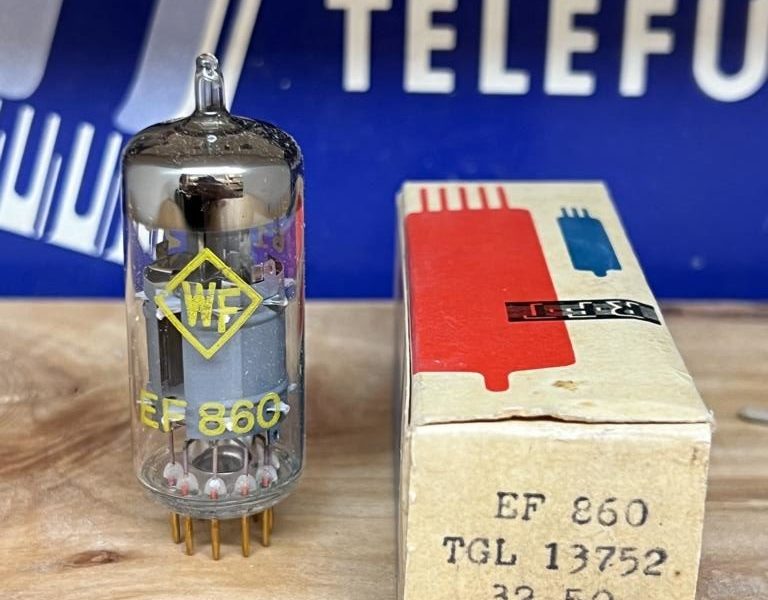 EF860 EF800 RFT, true NOS/NIB, gold pins, STAM SA-47