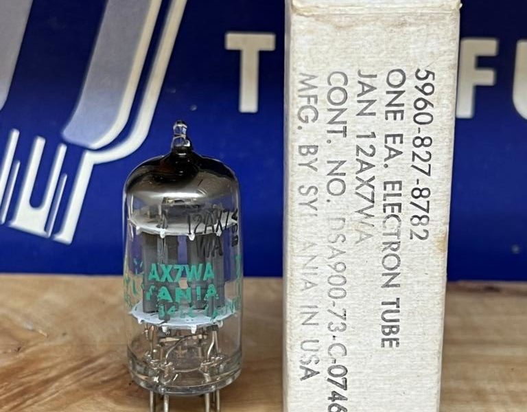 12AX7WA ECC83 Sylvania, true NOS