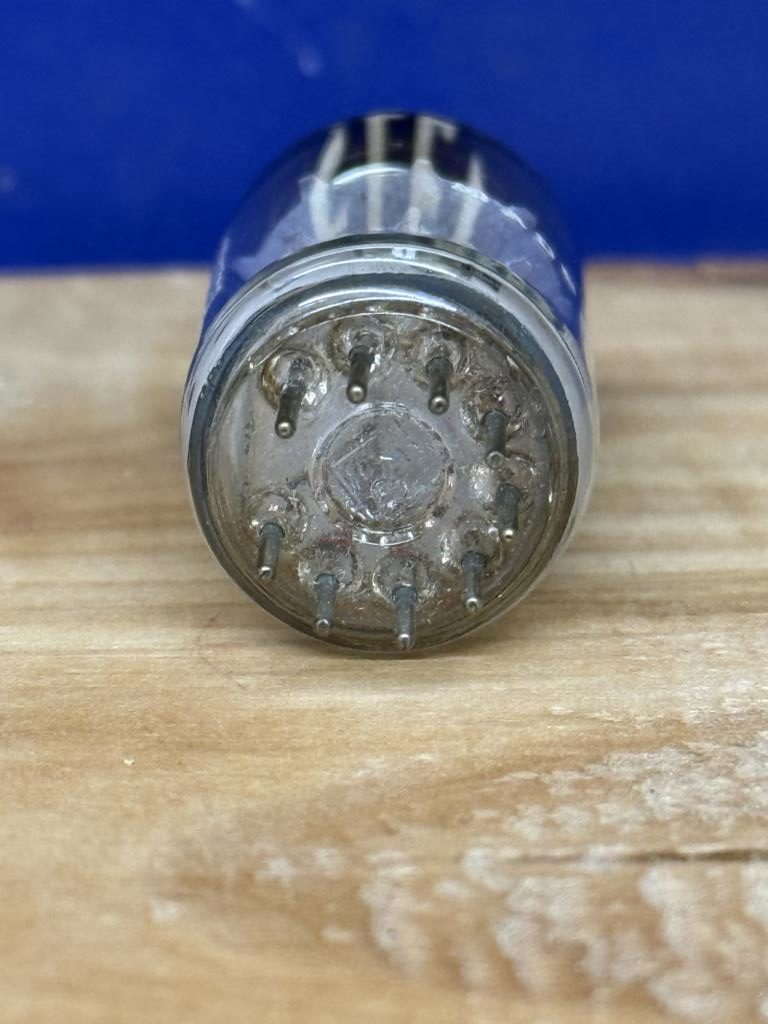 ECC81 12AT7 Telefunken, <>, NOS, test perfect - Image 3