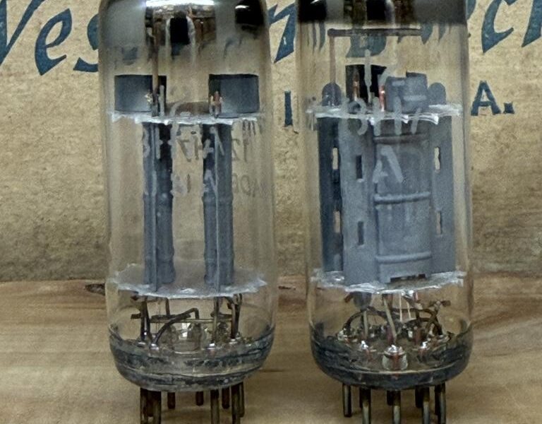 12BH7A GE, short grey plate, round getter